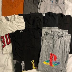 Men’s Tshirt bundle shirts size large and extra large mixed sizes